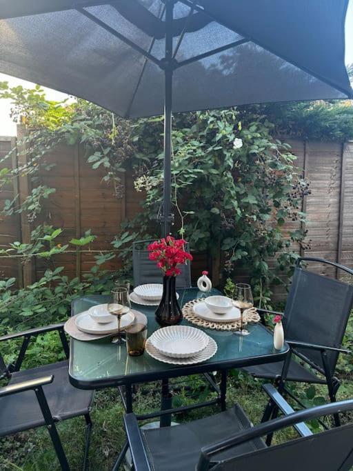 Entire 1Bed Stratford Westfield Apartamento Londres Exterior foto