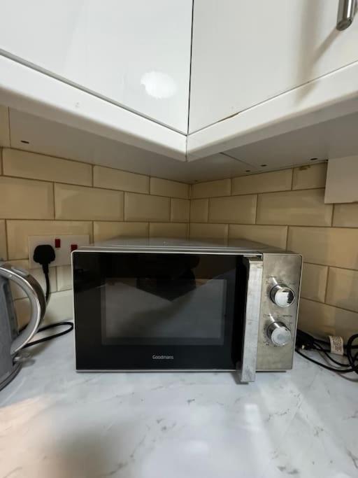 Entire 1Bed Stratford Westfield Apartamento Londres Exterior foto
