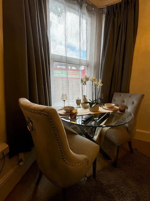 Entire 1Bed Stratford Westfield Apartamento Londres Exterior foto