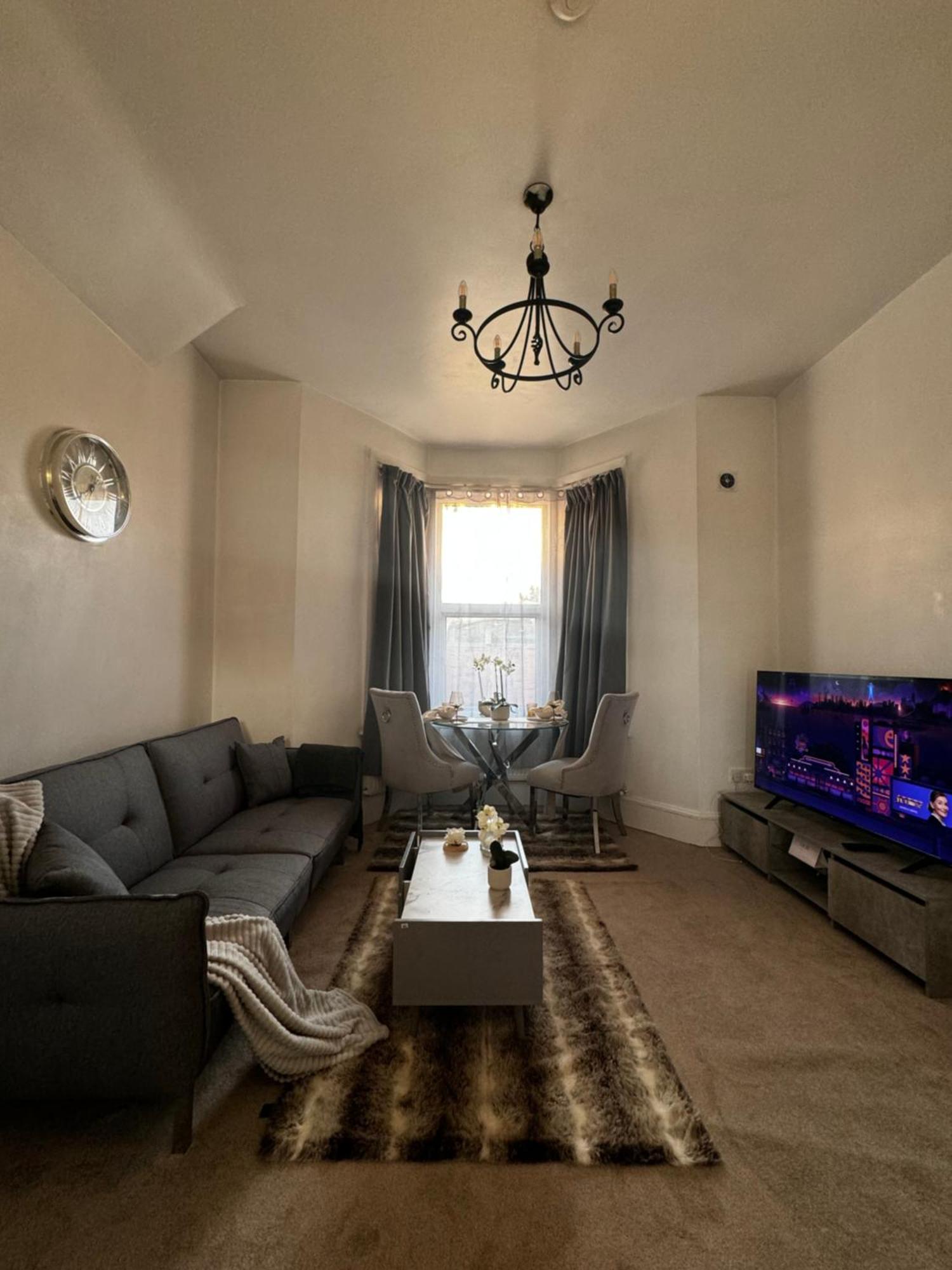 Entire 1Bed Stratford Westfield Apartamento Londres Exterior foto