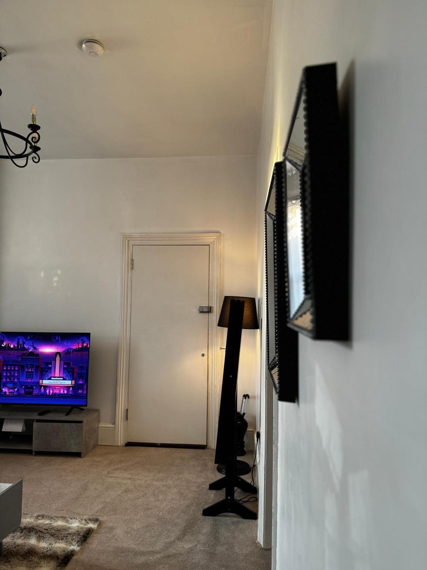 Entire 1Bed Stratford Westfield Apartamento Londres Exterior foto